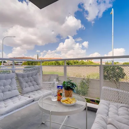 New 2 Bedroom Family Blu Horizon Pool Appartement *